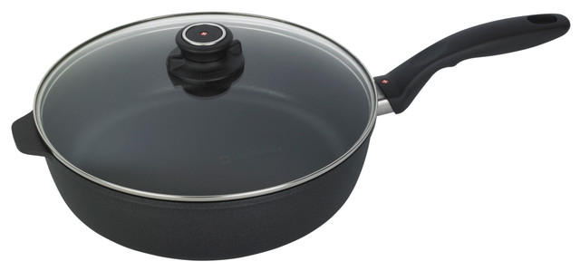 SAUTEUSE AVEC COUVERCLE INDUCTION SWISS DIAMOND XD 28CM